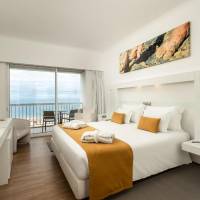 Deluxe Room with Sea View - High Floor