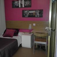 Single Room with Private Bathroom