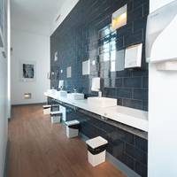Single Room with Shared Bathroom