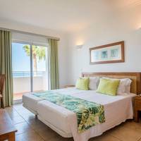 One-Bedroom Apartment with Sea View