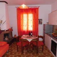 One-Bedroom Apartment with Balcony