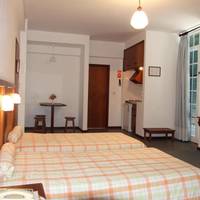 Standard Twin Room with Mountain View