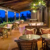 Double Room with Romantic Package 