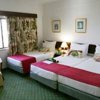Family Room (2 Adults + 2 Child up to 12 Years)