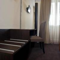 Room #44740327