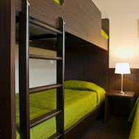 Room #44740333