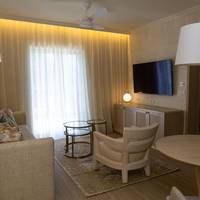 Premium Suite with Sea View