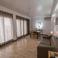 Family Suite (2 Adults + 2 Children)