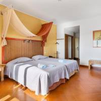 Large Single Room