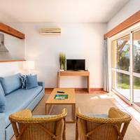 One-Bedroom Apartment with Garden View