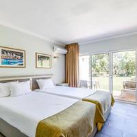 Superior One-Bedroom Villa 