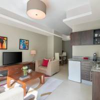 Deluxe 1 Bedroom Apartment