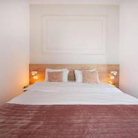 Room #4071215