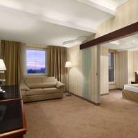 Room #4085042