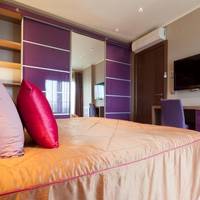 Suite with Spa Bath