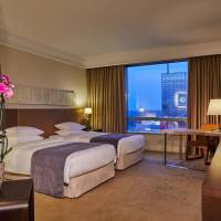 Twin Room with Regency Club Access