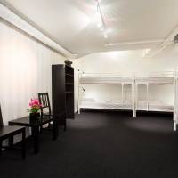 Family Room with Private Bathroom (6 Adults)