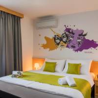 Queen Room