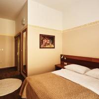 Large Double or Twin Room