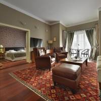 Luxury Suite with Free Minibar