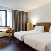 Standard, Guest room, 2 Twin/Single Bed(s), City view