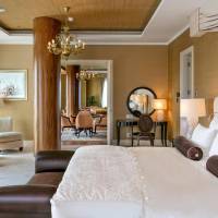 Presidential Suite, Grand Living Room access level, 1 King