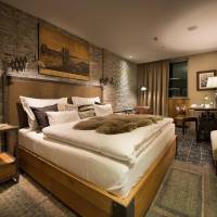 Premium Double Room (including daily refilled free mini bar)