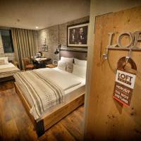 Comfort Triple Room (including daily refilled free mini bar)