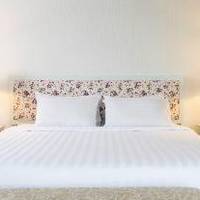 Room #2707478