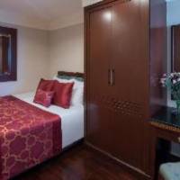 Room #2722786