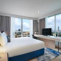 One Bedroom Lakeview