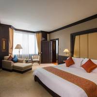 999 Chaophya Suite - Special Offer