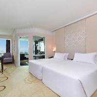 Room #2751497