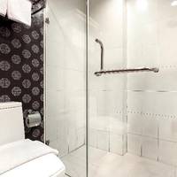 Room #2752241