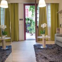 Quadruple Room with Private Bathroom
