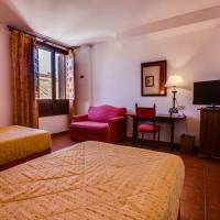 Twin Room with Extra Bed (2 Adults + 1 Child)