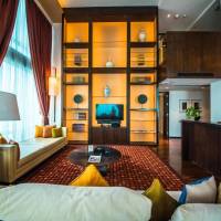 Grand Duplex Suite with Separate Living Room
