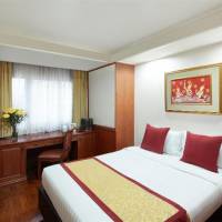 Room #4252477