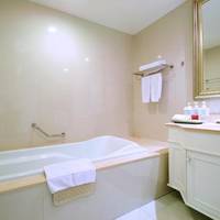 Room #4363457