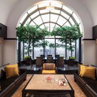 Presidential Suite - Round Trip Airport Transfer 