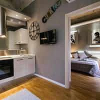 One-Bedroom Apartment