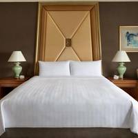 Krungthep Deluxe Suite