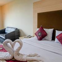 Deluxe Double Room (2 Adults + 1 Child)