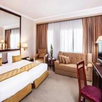 Room #25872877