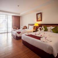 Room #27481428