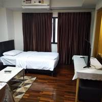 Suite with Garden View