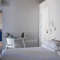 Deluxe Suite with Balcony