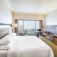 Deluxe Guest room, 1 King, River view