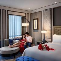Royal Room, 1 King, City view