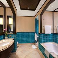 Luxury Suite